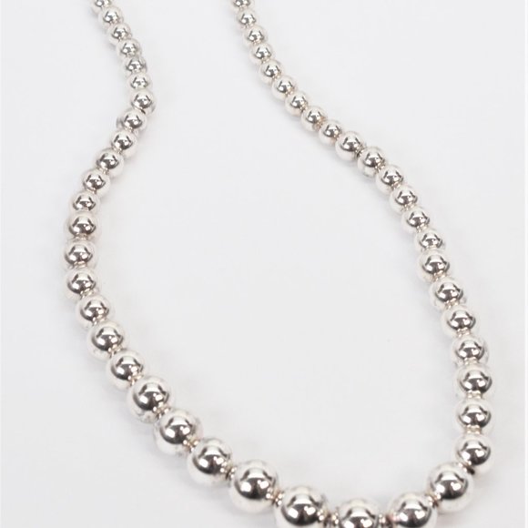 Tiffany & Co. Graduated HardWear Sterling Silver 16" Necklace Like New - Picture 3 of 6